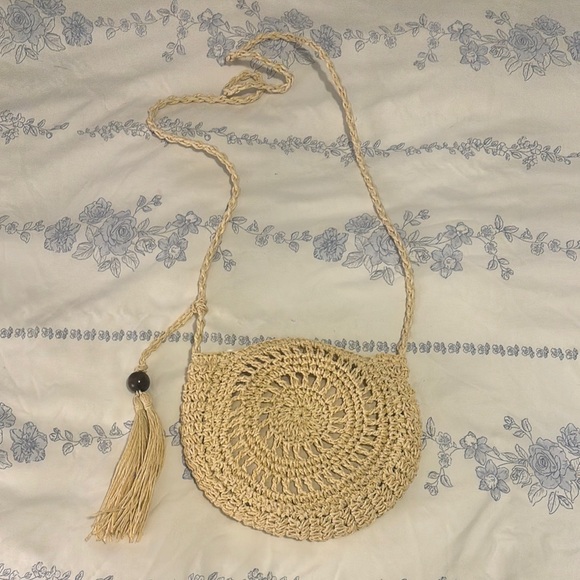 Handcrafted Tan Woven Crossbody Bag - Picture 1 of 3